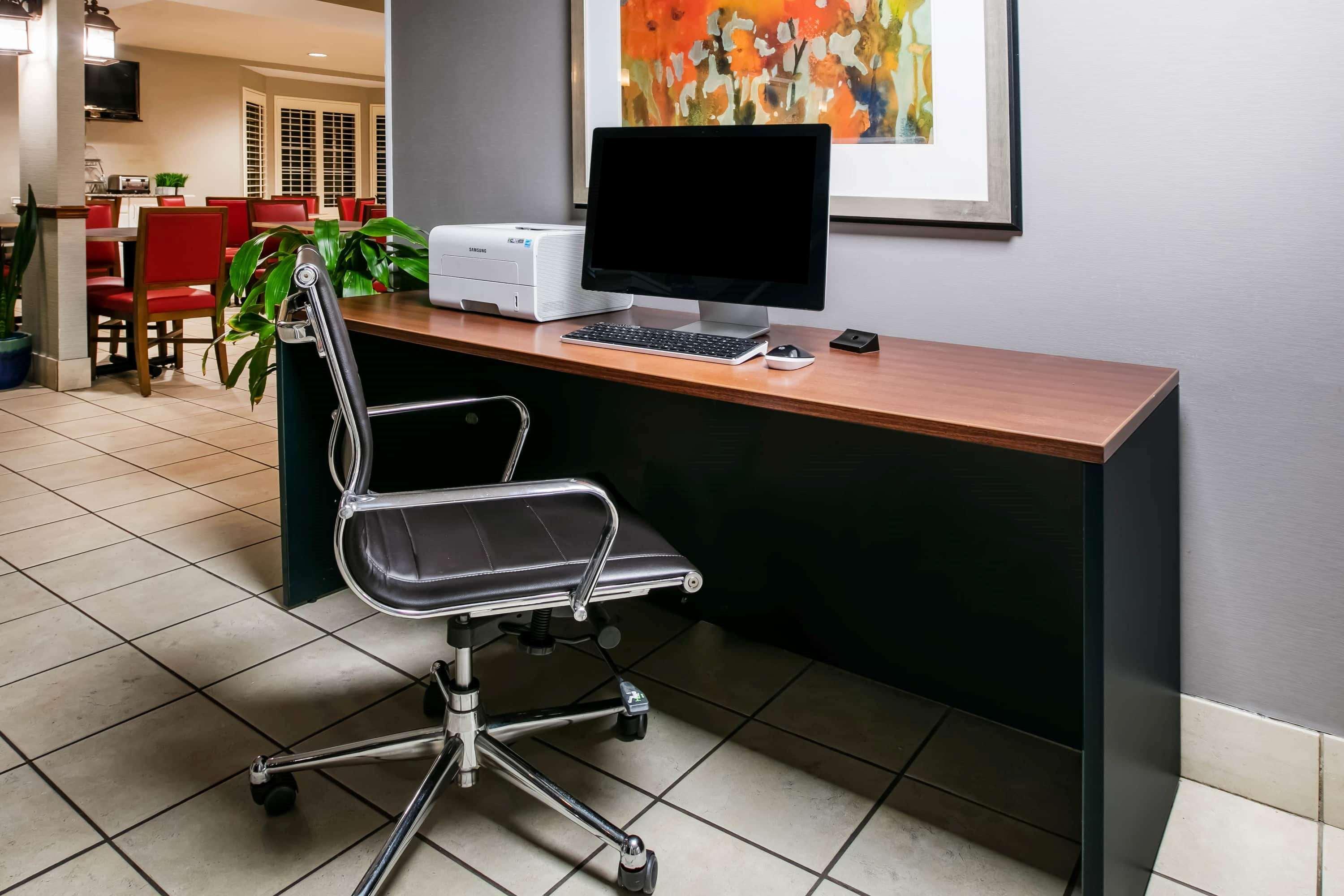 Baymont Inn & Suites Braselton Bagian luar foto