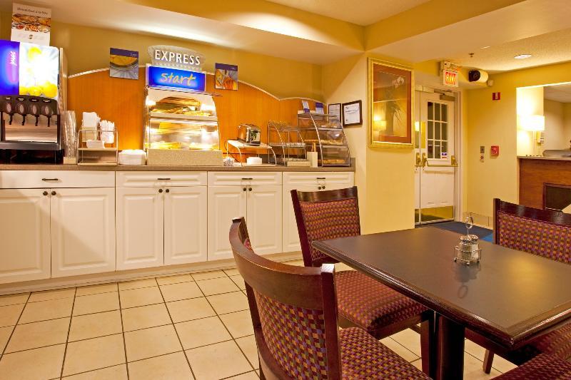 Baymont Inn & Suites Braselton Bagian luar foto